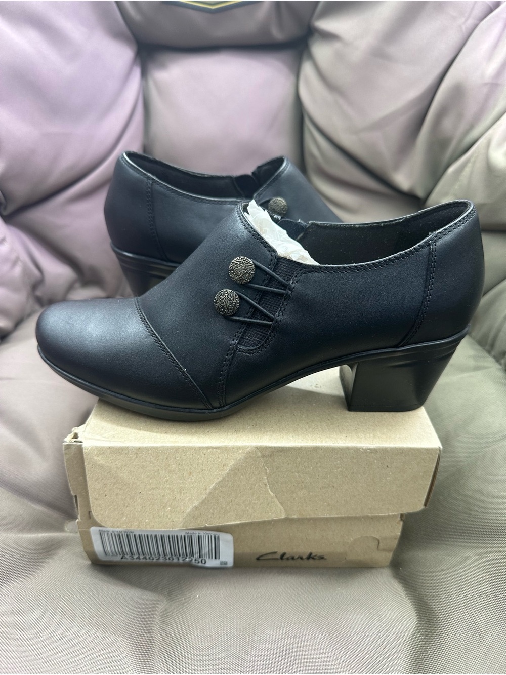 Clark’s Emslie Warren black heel slip on loafer size 8.5 wide women’s